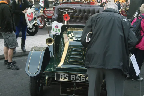 De Dion-Bouton Type J — 8