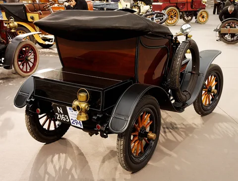 De Dion-Bouton Type Q — 8