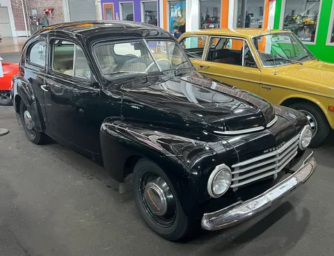 Volvo PV444 — 5