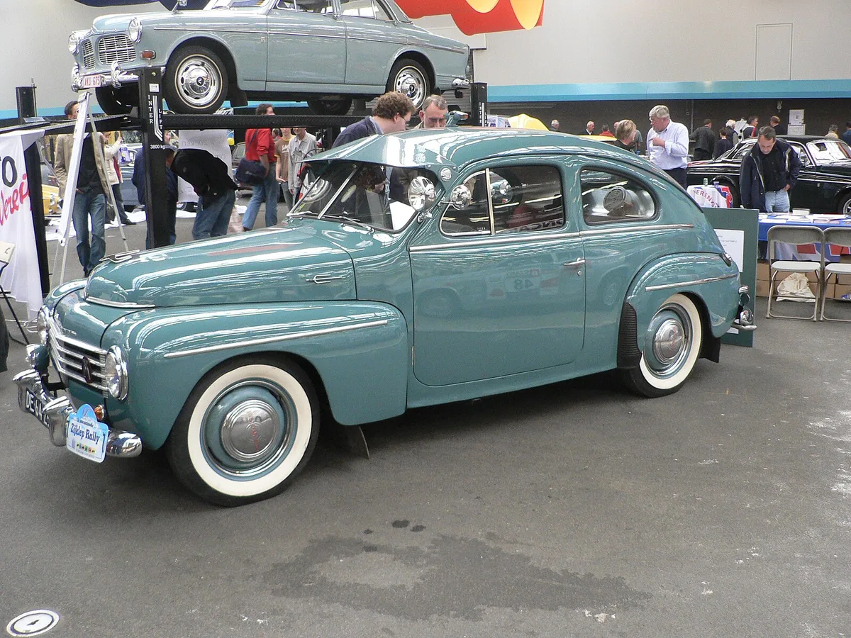 Volvo PV444